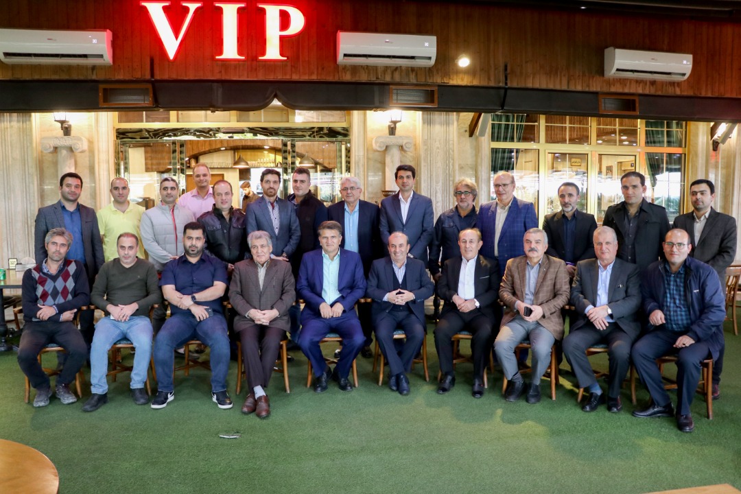 نشست مشترک شرکت سیمان آرتا اردبیل با کارخانجات بتن آماده استان گیلان