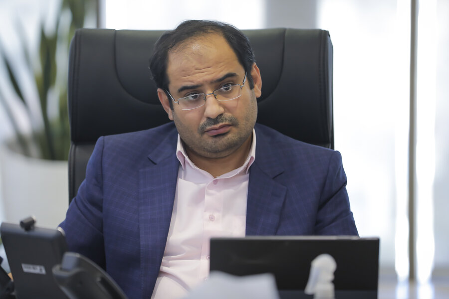 معاون نظارت بر نهادهای مالی سازمان بورس عنوان کرد؛ نقش مهم بازار سرمایه در تحقق شعار سال و رشد تولید