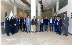 مدیرعامل شرکت بیمه حکمت از شعبه یزد بازدید کرد