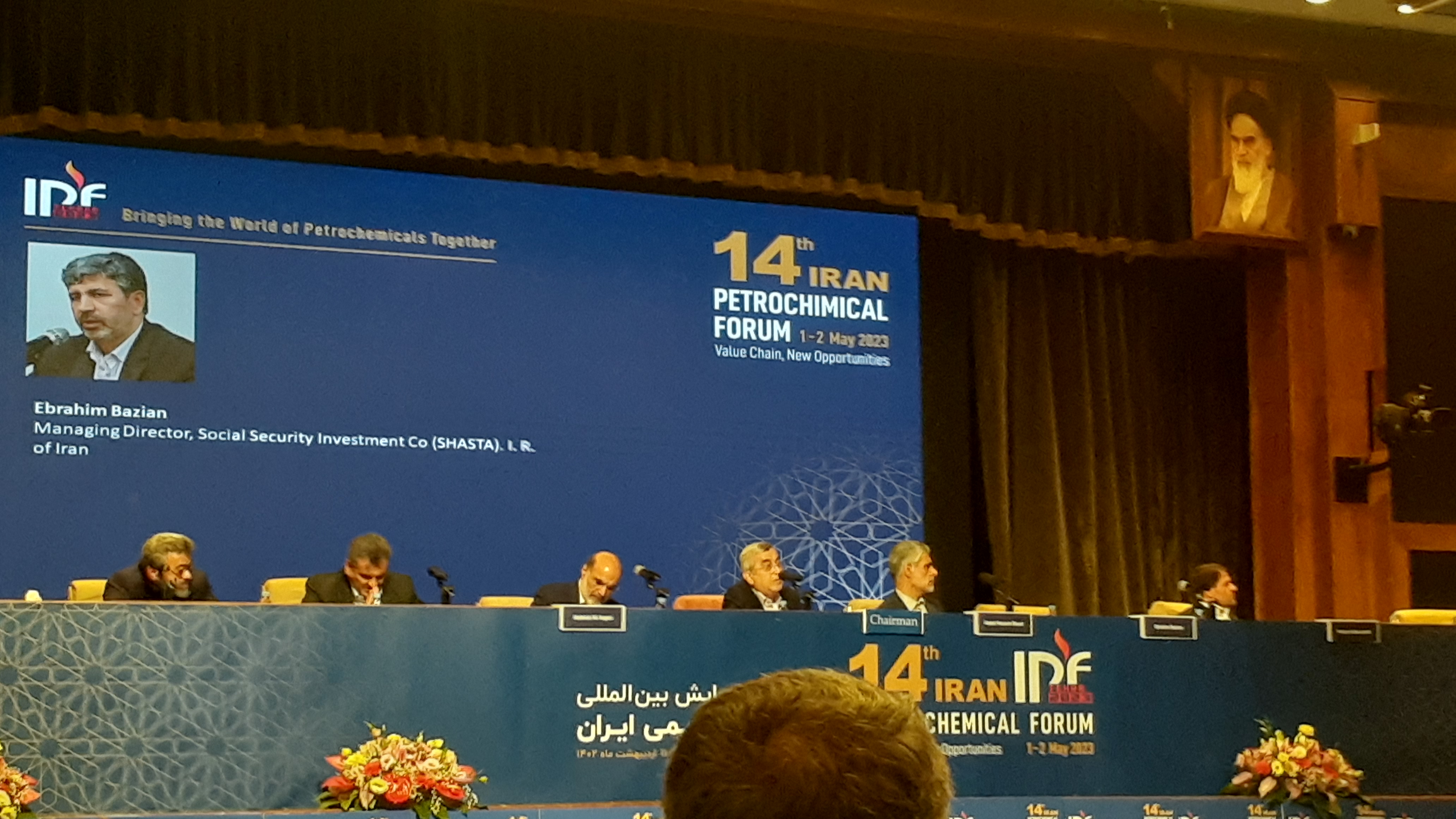 در چهاردهمین همایش بین المللی صنعت پتروشیمی ایران؛ تفاهم نامه دانش فنی پلی اتیلن ترفتالات (PET) بین پتروشیمی مروارید و شرکت پژوهش فناوری پتروشیمی