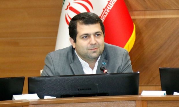 معاون توسعه مدیریت و منابع بیمه مرکزی: از سرمایه های حقیقی صنعت بیمه مراقبت ویژه خواهیم کرد