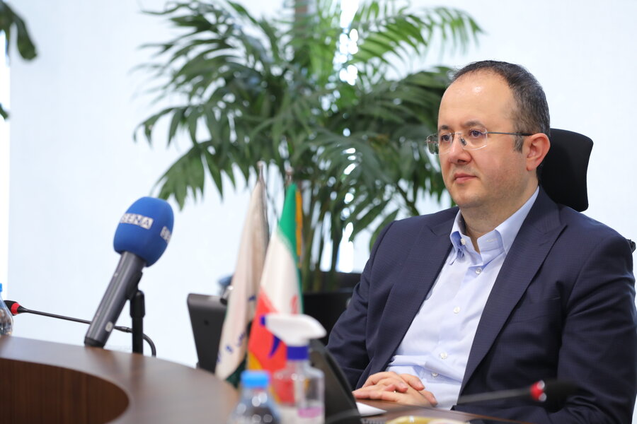 معاون نظارت بر بورس‌ها و ناشران سازمان بورس: توسعه پایدار صنایع با نرخ‌گذاری غیرمنطقی ممکن نیست