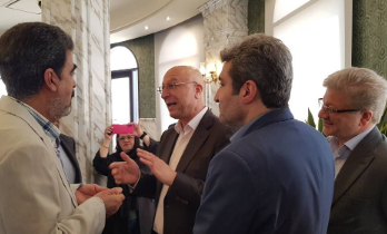 رئیس پژوهشکده بیمه در نشست امضای تفاهم‌نامه همکاری مشترک میان بیمه مرکزی و وزارت علوم، تحقیقات و فناوری: طراحی سازوکار بیمه‌ی پژوهش و فناوری، بهره‌گیری از توان علمی اعضای هیات علمی دانشگاه‌ها و گسترش ارتباطات بین‌المللی، مهمترین اولویت‌های پژوهشکده بیمه در سال ۱۴۰۲