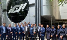 مدیرعامل در بازدید از شعبه ونک خبر داد: ارایه طرح تشویقی بیمه البرز به نمایندگان فروش بیمه های زندگی