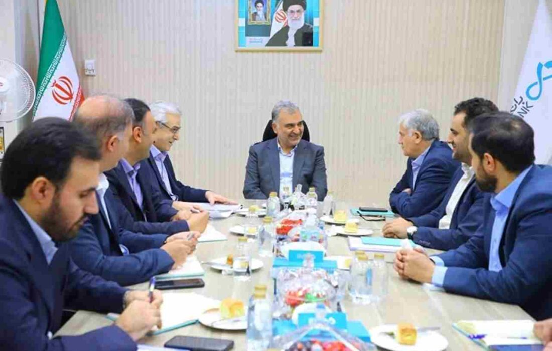 اهتمام بانک دی به پرداخت تسهیالت خرد و ارتقای کیفیت خدمات به جامعه ایثارگری