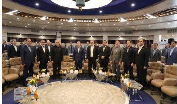 آغاز به کار همایش بررسی عملکرد و تبیین اهداف واحدهای بانک ملی ایران