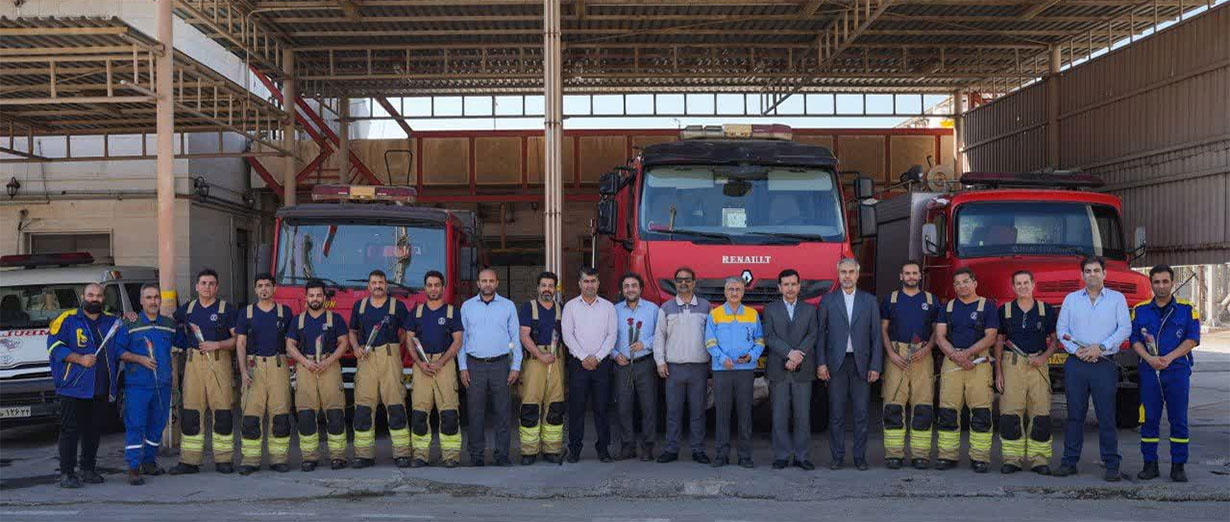 دیدار مدیران ارشد با کارکنان ایمنی و آتش‌نشانی