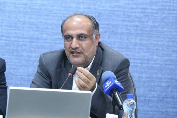 کسب رتبه اول منطقه آزاد چابهار در جذب سهمیه ارزی واردات خودرو