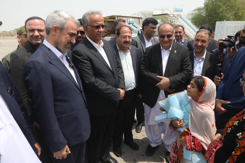 سفر وزیر اقتصاد و دبیر شورای عالی مناطق آزاد به چابهار