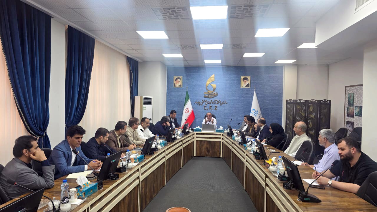 برگزاری اولین جلسه کمیته درآمدهای پایدار سال ۱۴۰۴ با حضور مدیرعامل منطقه آزاد چابهار