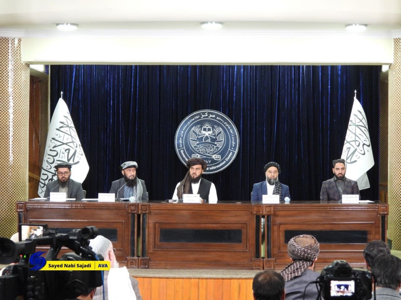 افزایش صادرات از طریق بندر چابهار و دهلیزهای هوایی / کاهش هزینه ترانزیت و زمان انتقال کالاها