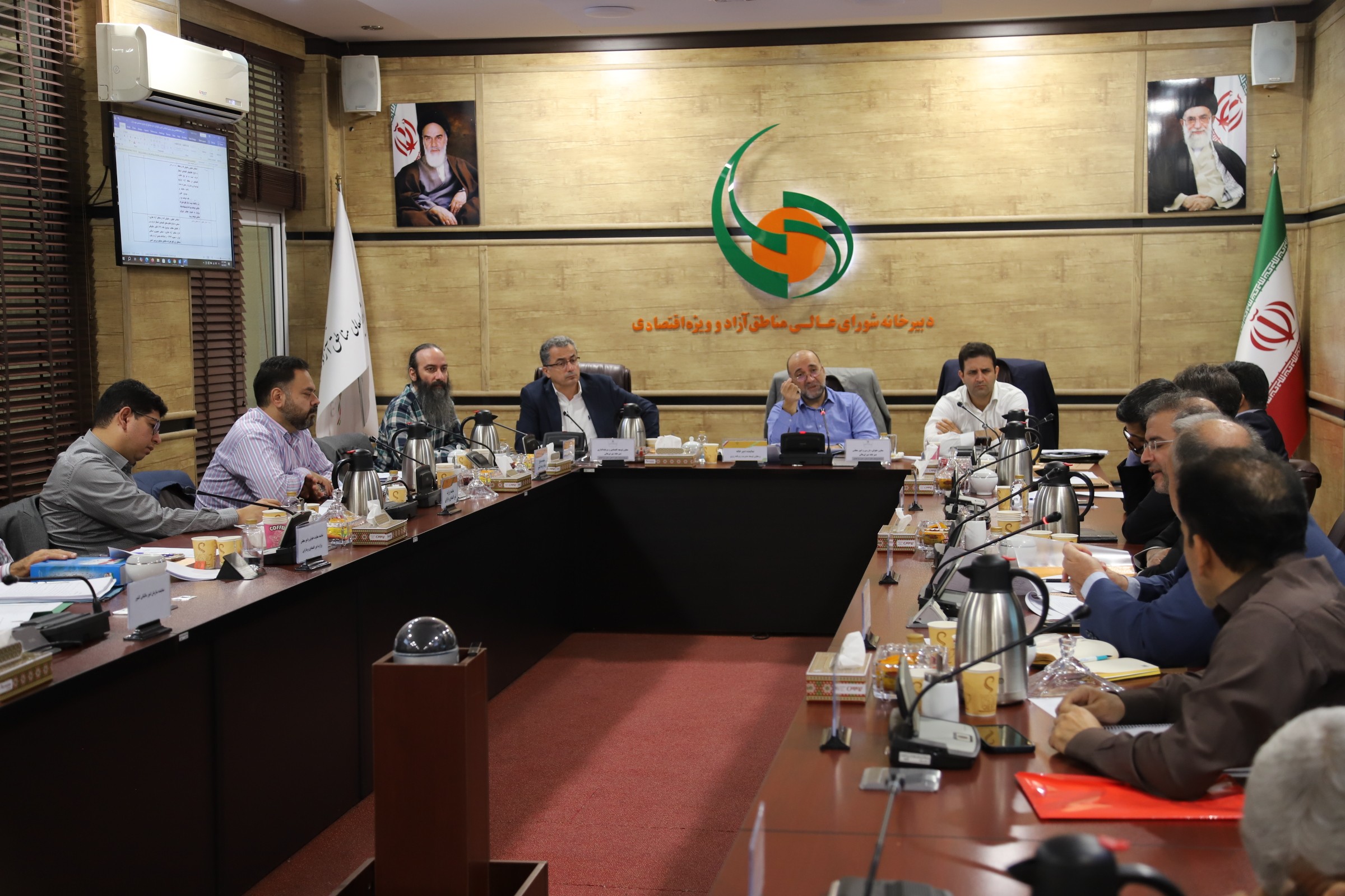 برگزاری سومین جلسه کارگروه بررسی پیش‌نویس لایحه اصلاح قانون چگونگی اداره مناطق آزاد