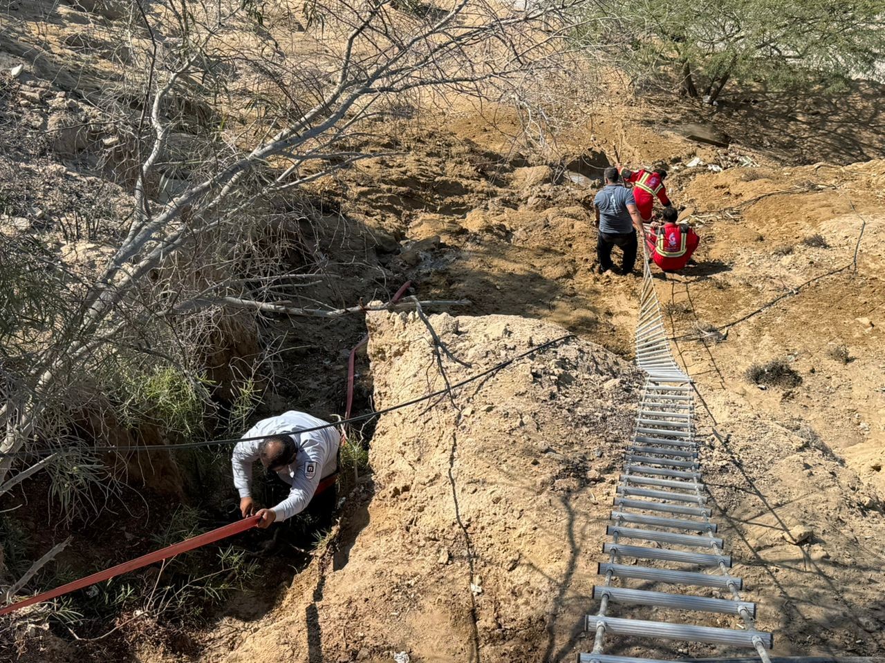 مانور پاکسازی ارتفاعات مشرف به ساحل لیپار برگزار شد