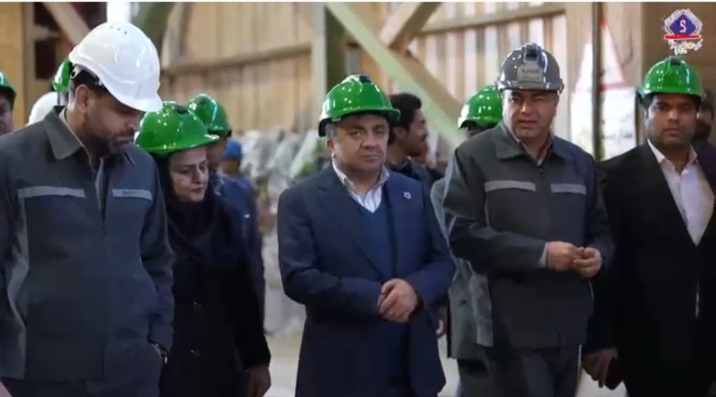بازدید مدیرعامل صندوق بازنشستگی شرکت ملی صنایع مس ایران از کارخانه نورد میلگرد شرکت جهان فولاد سیرجان