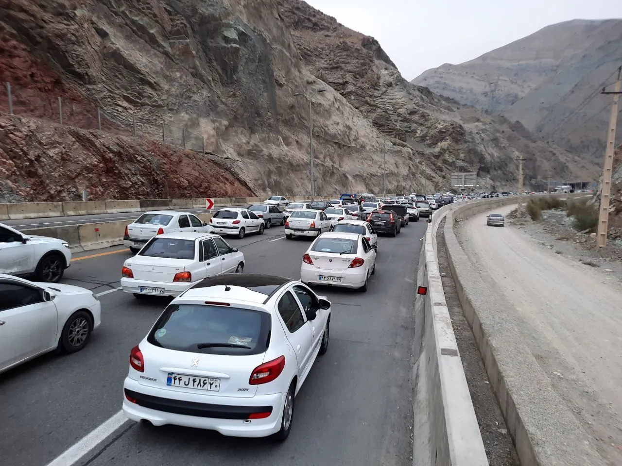 جاده چالوس یکطرفه شد